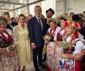 Koło Gospodyń Wiejskich w Puszynie na Dożynkach Prezydenckich w Warszawie