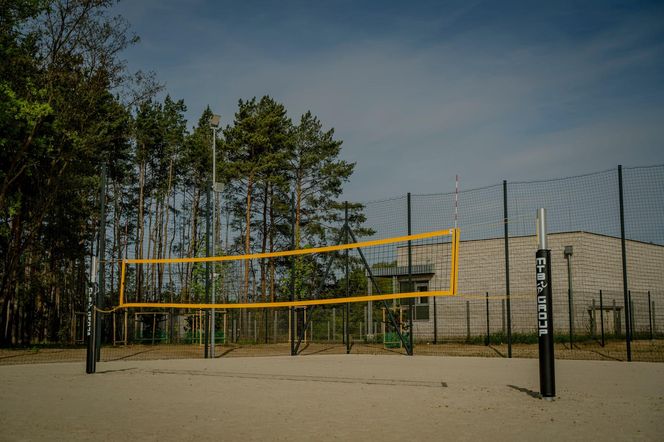 Boisko z certyfikatem FIFA, strzelnca, korty tenisowe. Akademickie Centrum Sportu będzie otwarte. Biegusiem!