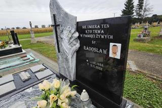Grób Radosława. Zmarł przez grzyby