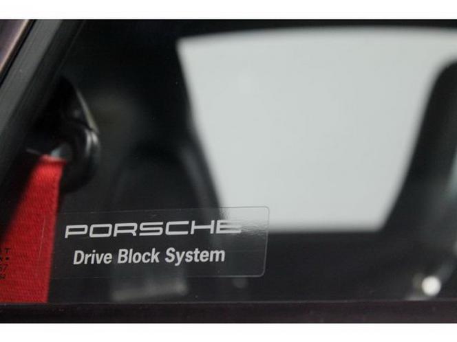 Porsche 911 (933) Turbo