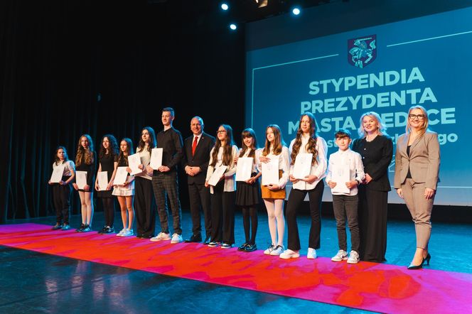 Blisko 700 najzdolniejszych siedleckich uczniów z nagrodami za dokonania w nauce!