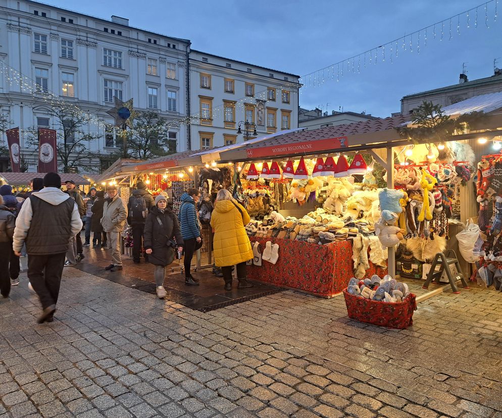 Pani Ewa porusza się na wózku. W Krakowie spotkała ją wzruszająca historia: Przywrócona wiara w ludzi