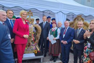 Najpiękniejszy wieniec dożynkowy pochodzi z powiatu kieleckiego