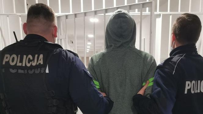 Do ośmiu wzrosła liczba poszkodowanych przez nożownika z Torunia