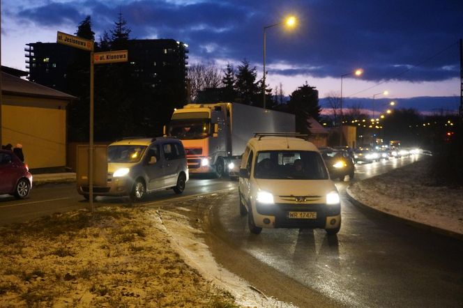 Protest kielczan przeciw budowie S74