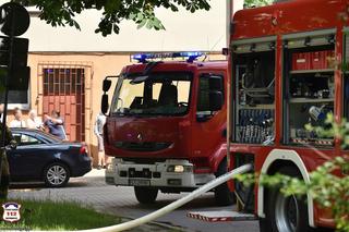 Tragiczny pożar w Tychach. Kobieta skoczyła z okna, ranny 35-latek w szpitalu
