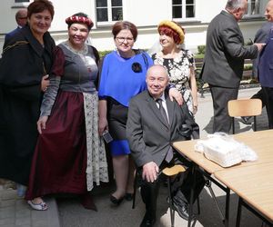  15 Edycja kremówki papieskiej. 