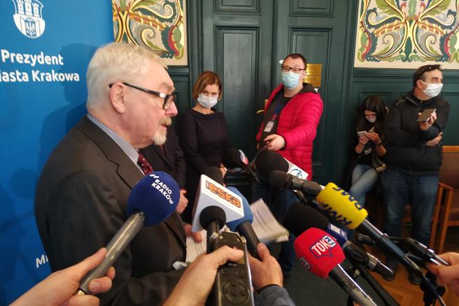 Prezydent Majchrowski: od rządu nie oczekuję niczego poza gwarancjami finansowymi