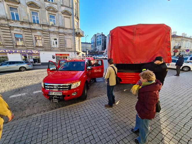 Punkt przyjęć dla Ukraińców w Przemyślu [ZDJĘCIA]