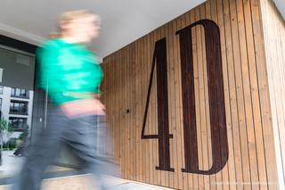 Wayfinding dla apartamentów Naturia w Toruniu 