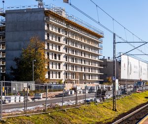 Park linearny na Służewcu w Warszawie pod koniec budowy