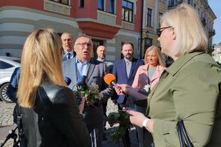 Konferencja Henryka Łabędzia, kandydata Prawa i Sprawiedliwości na prezydenta Tarnowa