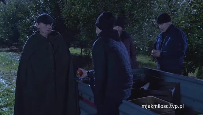 M jak miłość odc. 1487. Paweł (Rafał Mroczek), Robert Żak (Krzysztof Tyniec), Piotrek (Marcin Mroczek), Artur Rogowski (Robert Moskwa)