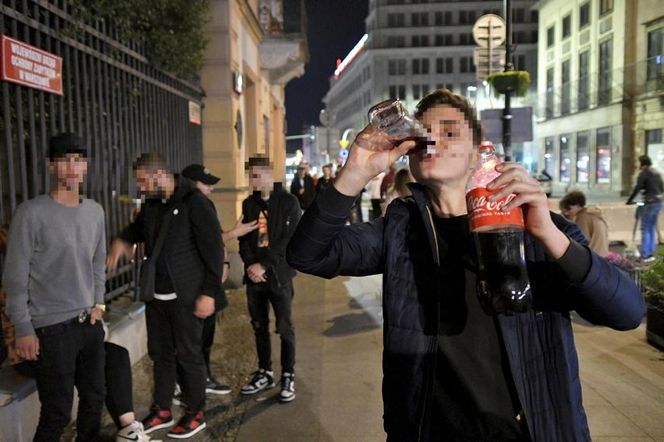 alkohol nocą w Warszawie