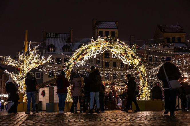 Iluminacja świąteczna 2023 w Warszawie - zdjęcia