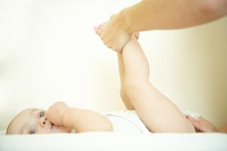 Biegunka u niemowlęcia – jak dbać o dziecko, które ma biegunkę?