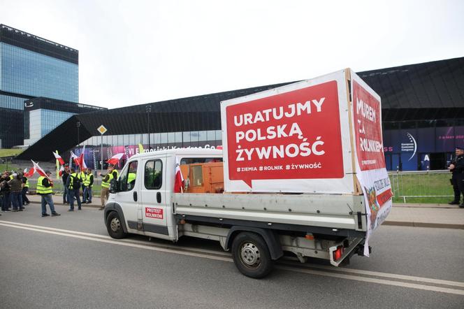 Rolnicy protestowali w Katowicach na Europejskim Kongresem Gospodarczym