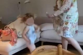 Magda Gessler pląsa do Dmuchawce, latawce, wiatr. Tego się nie da odzobaczyć