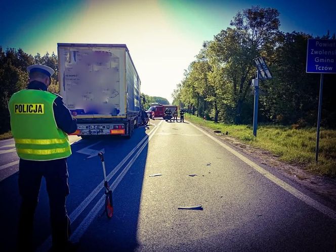 Śmiertelny wypadek w miejscowości Podgóra - Na DK12 doszło do zderzenia dwóch aut