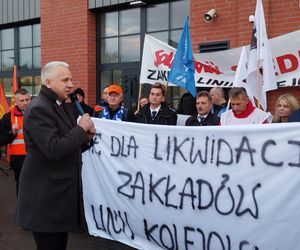 Pracownicy Zakładu Linii Kolejowych pikietowali w Siedlcach! Poparli ich siedleccy radni