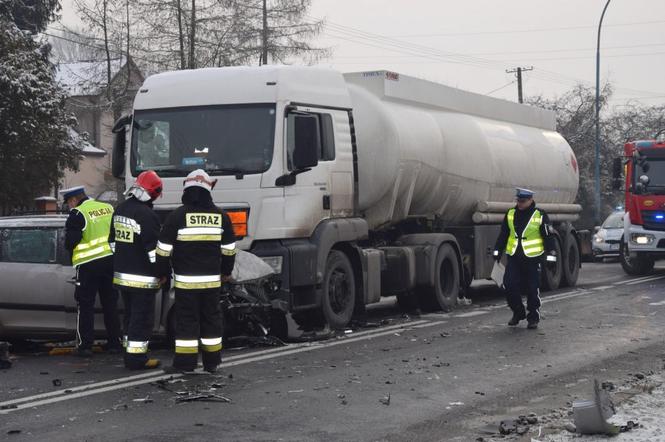 Wypadek w Jaśle. W karambolu uczestniczyło kilka samochodów