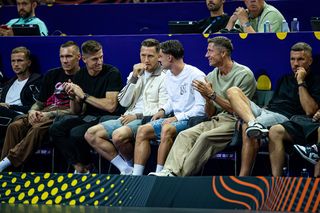 Mecz Polska - Francja w Katowicach zgromadził na trybunach gwiazdy sportu. Wśród nich polska kadra piłki nożnej!