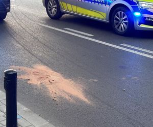 Warszawa. Wypadek na rondzie Tybetu. Tomasz U. przebywał na wolności mimo doprowadzenia do katastrofy autobusu [ZDJĘCIA].