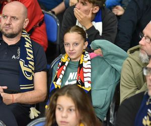 Arriva Lotto Twarde Pierniki Toruń - Legia Warszawa, zdjęcia kibiców i zawodników z meczu Orlen Basket Ligi