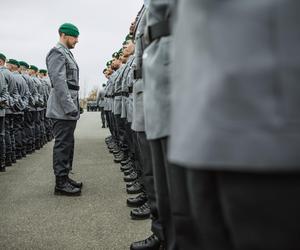 Braki kadrowe w Bundeswehrze. Niemcy będą zachęcać do wstąpienia do armii lepszymi pieniądzmi 