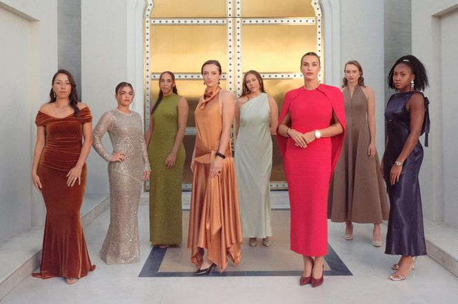 Iga Świątek w szpilkach i specjalnej arabskiej sukni przed WTA Finals 2025! Obok wystrojona Sabalenka [ZDJĘCIA]