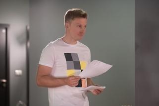 Na Wspólnej odc. 3133 - opis, streszczenie: Igor nie może opublikować artykułu przeciwko dużemu koncernowi