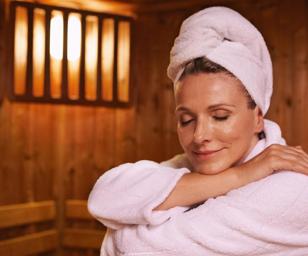 Zmniejsza ból mięśni i obniża ciśnienie. Po treningu wskocz do sauny