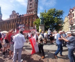 Torunianie przeszli w Marszu Milczenia. Dokładnie tą trasą, którą po raz ostatni szła 24-letnia Klaudia