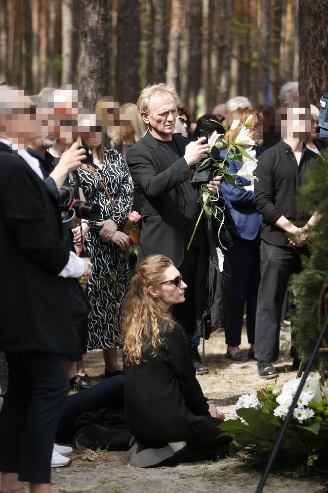 Agata Buzek na pogrzebie