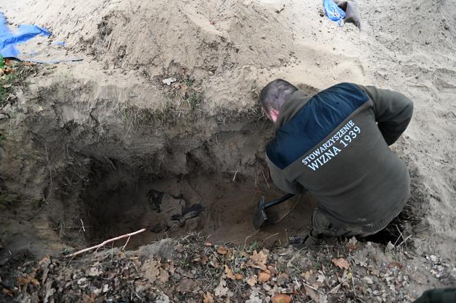 Ekshumacja Zygmunta Michalskiego, więźnia obozu koncentracyjnego