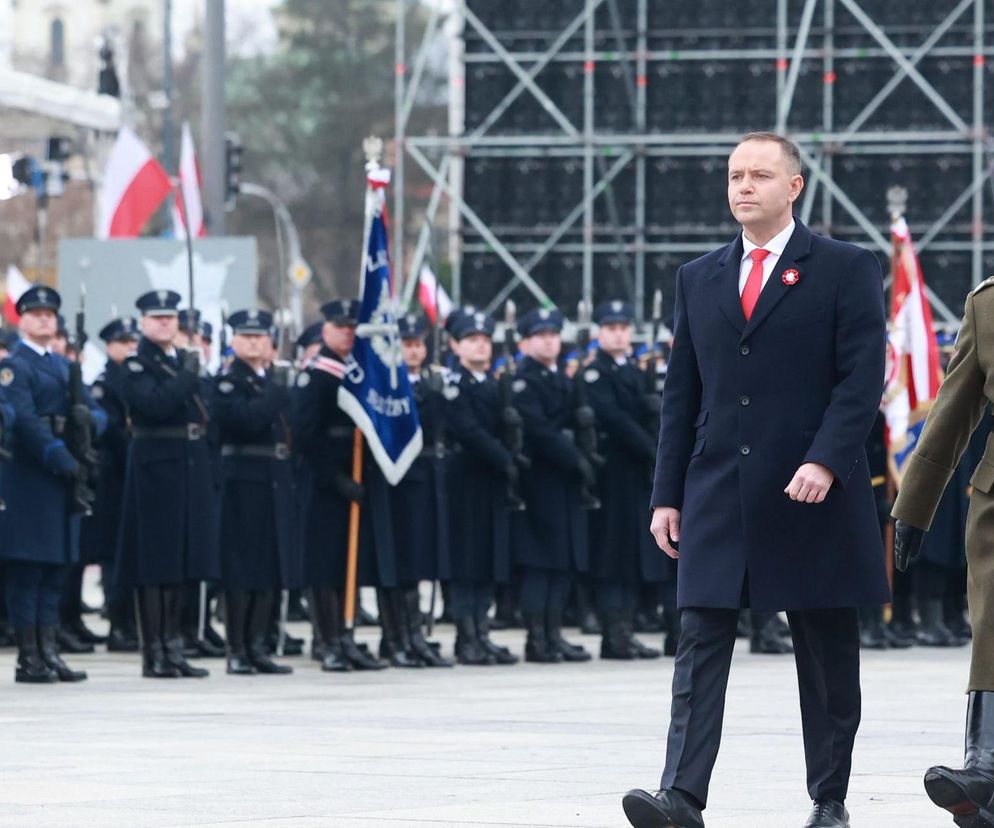 Karol Nawrocki dołączył do Marszu Niepodległości. Opublikowali wideo z flagą