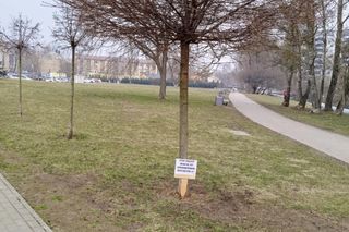 Tabliczka z napisem przy ul. Włókienniczej w Białymstoku