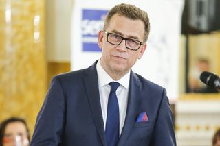 Maciej Orłoś w żałobie. Dziennikarz przekazał smutne wieści