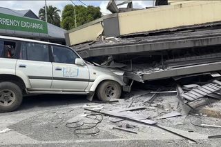 Trzęsienie ziemi zbiera śmiertelne żniwo. Władze wprowadziły stan wyjątkowy i godzinę policyjną