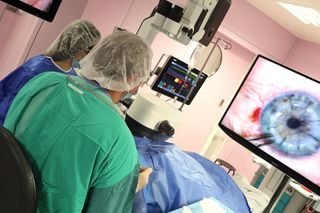 Szpital w Sosnowcu bije rekordy. To absolutny lider w przeszczepach rogówki w Polsce