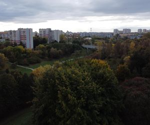 Park Rury w Lublinie w jesiennej odsłonie! Zobacz koniecznie jak teraz wygląda. Zdjęcia z ziemi i nieba