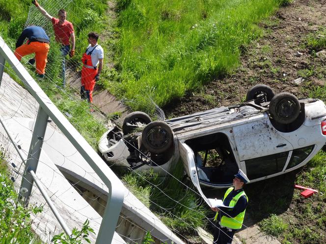 Wypadek na A4 za węzłem Bieżanów. Zginął młody mężczyzna [ZDJĘCIA]