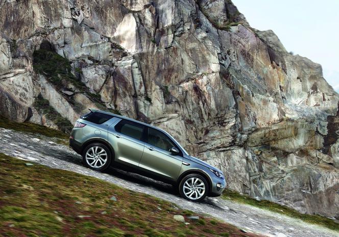 Land Rover Discovery Sport 2015