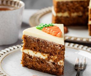 Ciasto marchewkowe podaję tylko z tym kremem. Smakuje tak dobrze, że znika w okamgnieniu