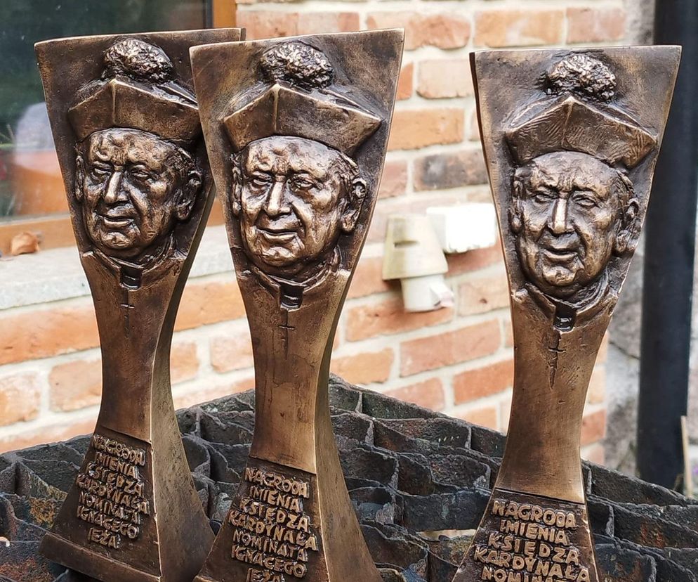 Statuetki nagrody im. kard. nom. Ignacego Jeża