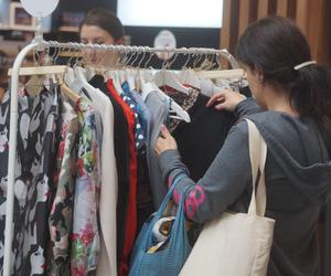 Babi Targ, czyli wielkie wietrzenie szaf w Bydgoszczy [ZDJĘCIA]