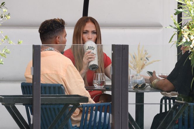 Jennifer Lopez na zakupach