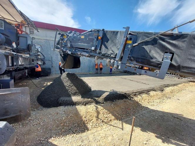 Rozpoczęło się betonowanie tunelu w Zielonkach