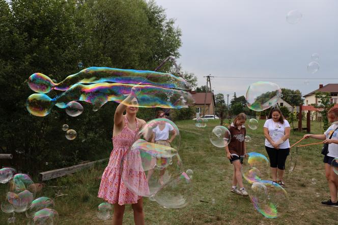 Niezwykły piknik przy Stawie w Lasocinie. Zobacz zdjęcia i relację! #DziałamyRazem