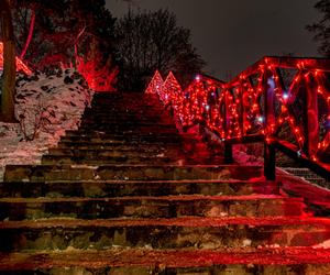 Bytom poleca się na walentynki. Jest już wyjątkowa iluminacja na Górze Miłości